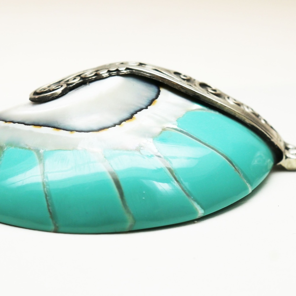 New! Sterling Silver Embellished Seashell Pendants - Picture 10 of 16